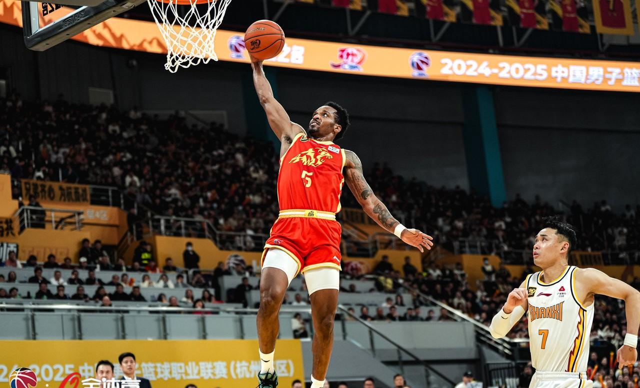 北京队士气高涨,力争在主场取得胜利的简单介绍 北京队士气高涨,力争在主场取得胜利的简单介绍