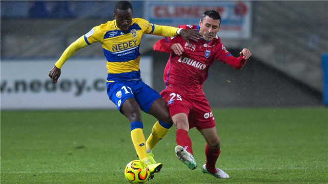 利尔客场逼平梅斯,继续保持上升势头 利尔客场逼平梅斯,继续保持上升势头