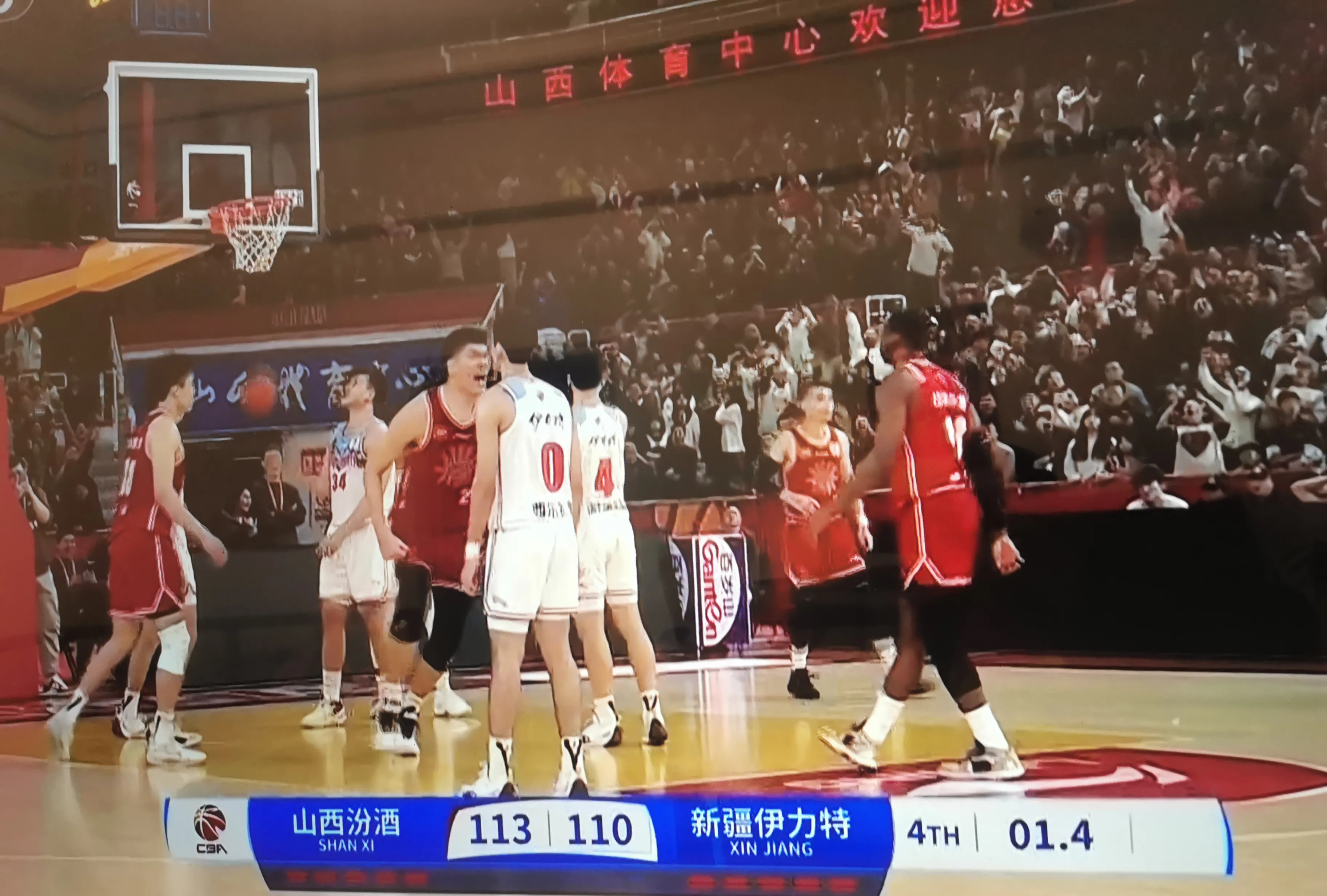 包含前场大个子表现火爆,助球队力挺连胜的词条 包含前场大个子表现火爆,助球队力挺连胜的词条