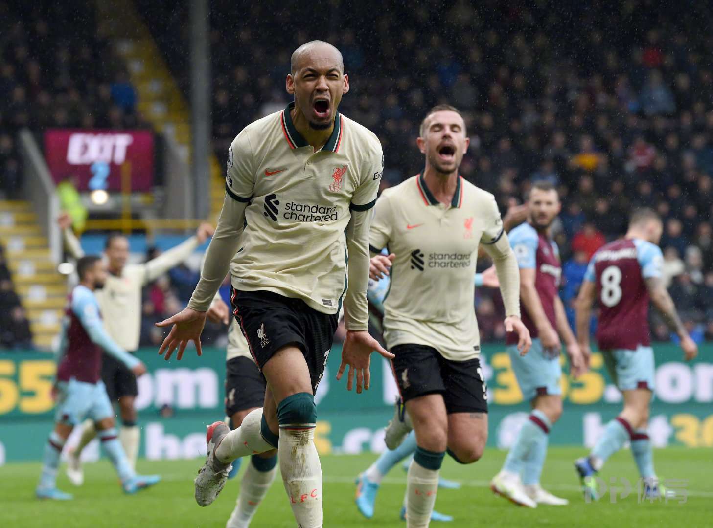 包含伯恩利客场失利,降级危机加剧的词条 包含伯恩利客场失利,降级危机加剧的词条