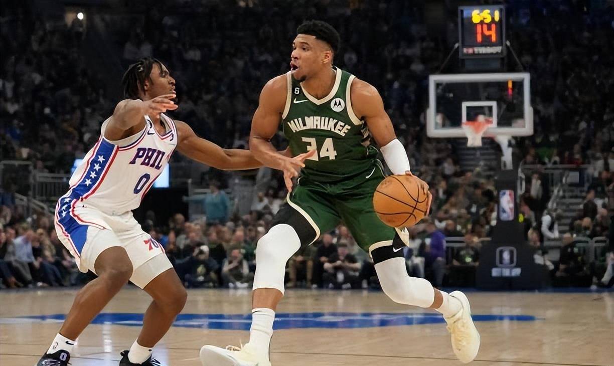 雄鹿队遭遇反常失利,需寻找突破口 雄鹿队遭遇反常失利,需寻找突破口