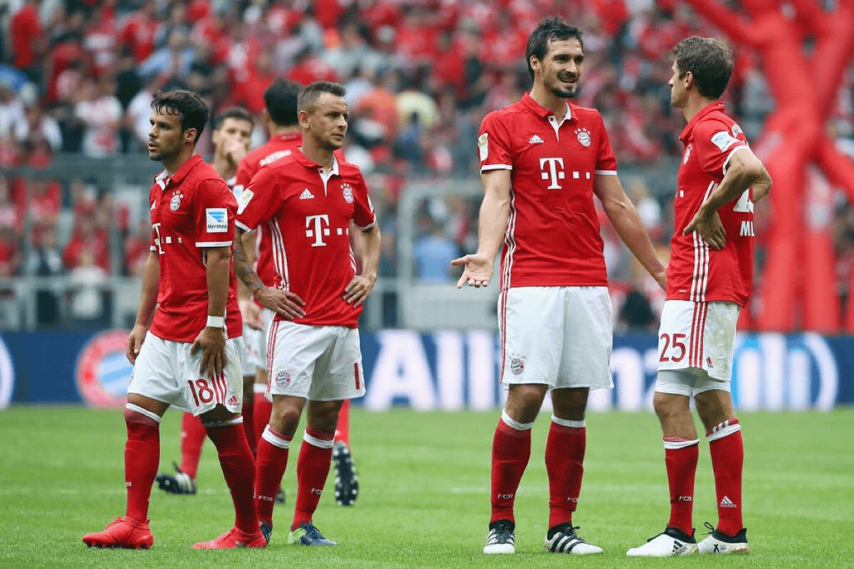 拜仁慕尼黑重返榜首,全队集体出击前行 拜仁慕尼黑重返榜首,全队集体出击前行