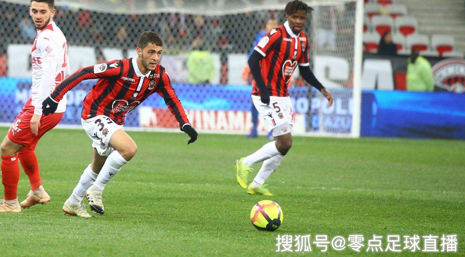 蒙彼利埃击败尼姆，紧追在后