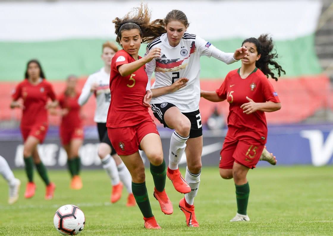 瑞典队力压巴西,赢得女足世界杯冠军的简单介绍 瑞典队力压巴西,赢得女足世界杯冠军的简单介绍