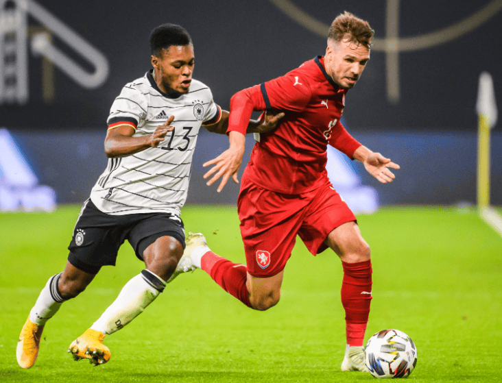 强队对决，欧洲赛场上的激情碰撞