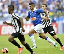 克鲁塞罗逆转瓦拉杜利德,取得胜利 克鲁塞罗逆转瓦拉杜利德,取得胜利