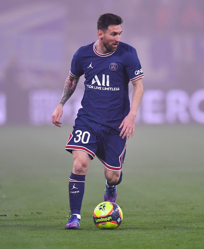 马赛客场美丽征程,结束连败颓势 马赛客场美丽征程,结束连败颓势