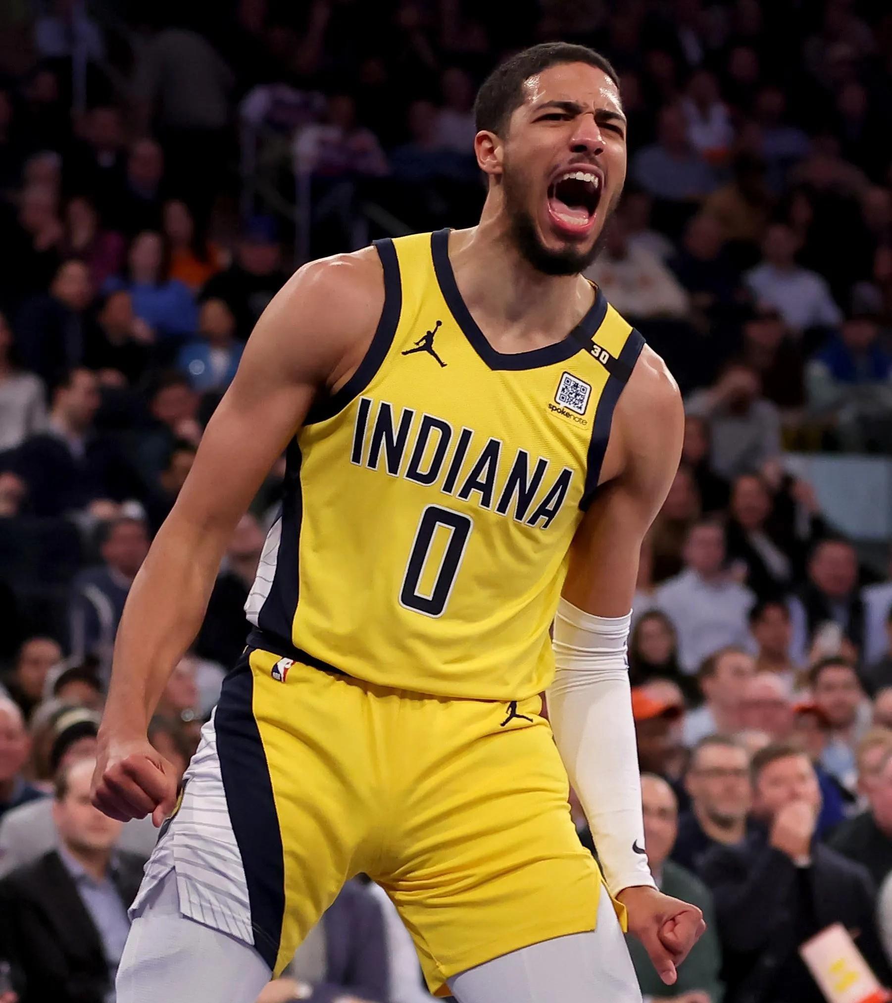 包含步行者客场擒下热火，东部劲旅再添一胜的词条