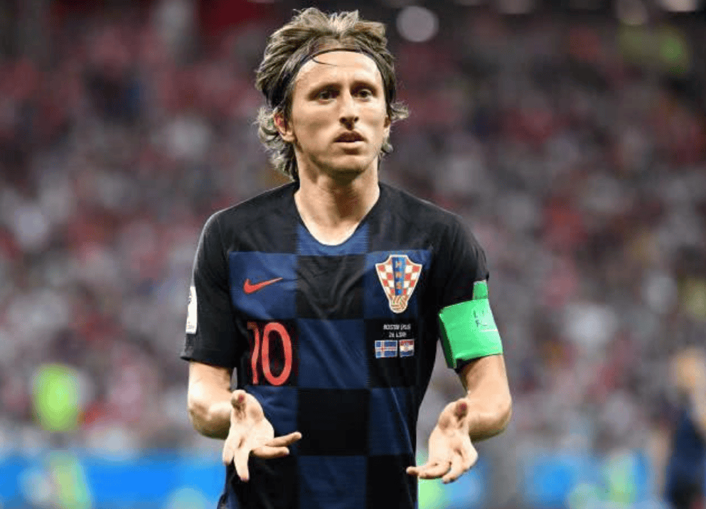 克罗地亚新秀球员表现亮眼，成为焦点