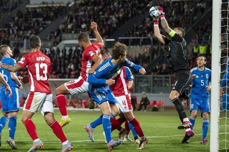 沃尔夫斯堡客场不敌柏林赫塔,遗憾失利出局淘汰赛 沃尔夫斯堡客场不敌柏林赫塔,遗憾失利出局淘汰赛